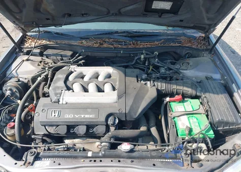 2000 Honda Accord 3.0 Lx from USA, damaged, VIN 1HGCG1646YA076208